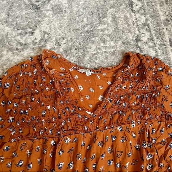 Lucky Brand Floral Top - Picture 2 of 3